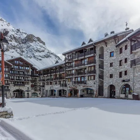 Apartment Avec Wifi Et Parking, Au Pied Des Pistes Et Au Coeur De - Fr-1-694-207 *