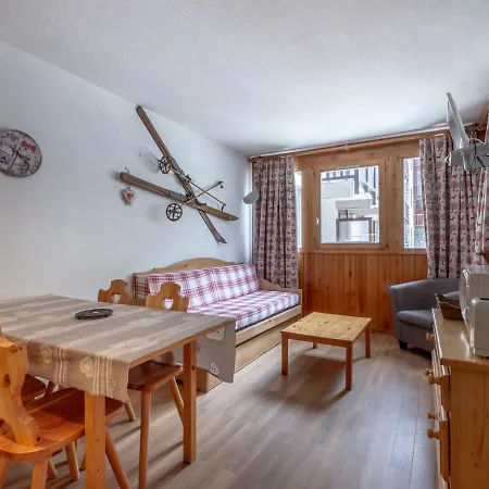 Avec Wifi Et Parking, Au Pied Des Pistes Et Au Coeur De - Fr-1-694-207